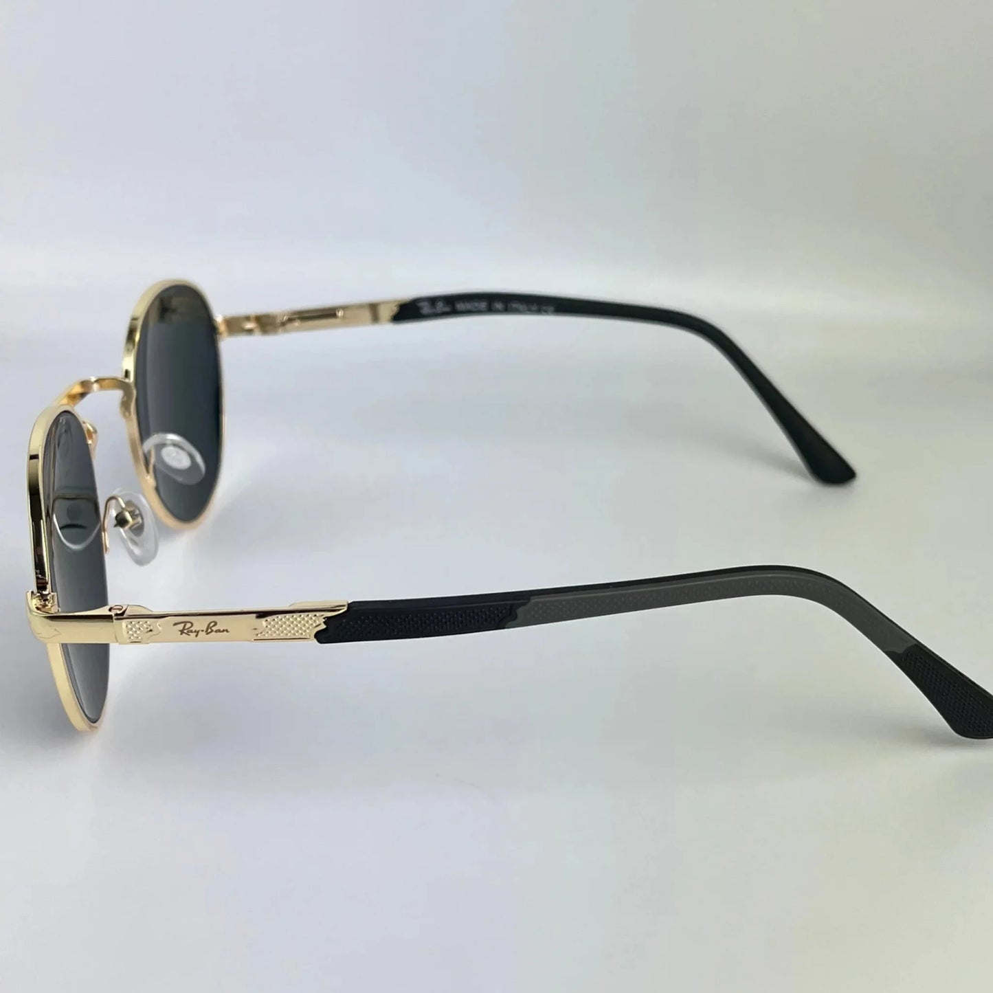 Ray-Ban R37