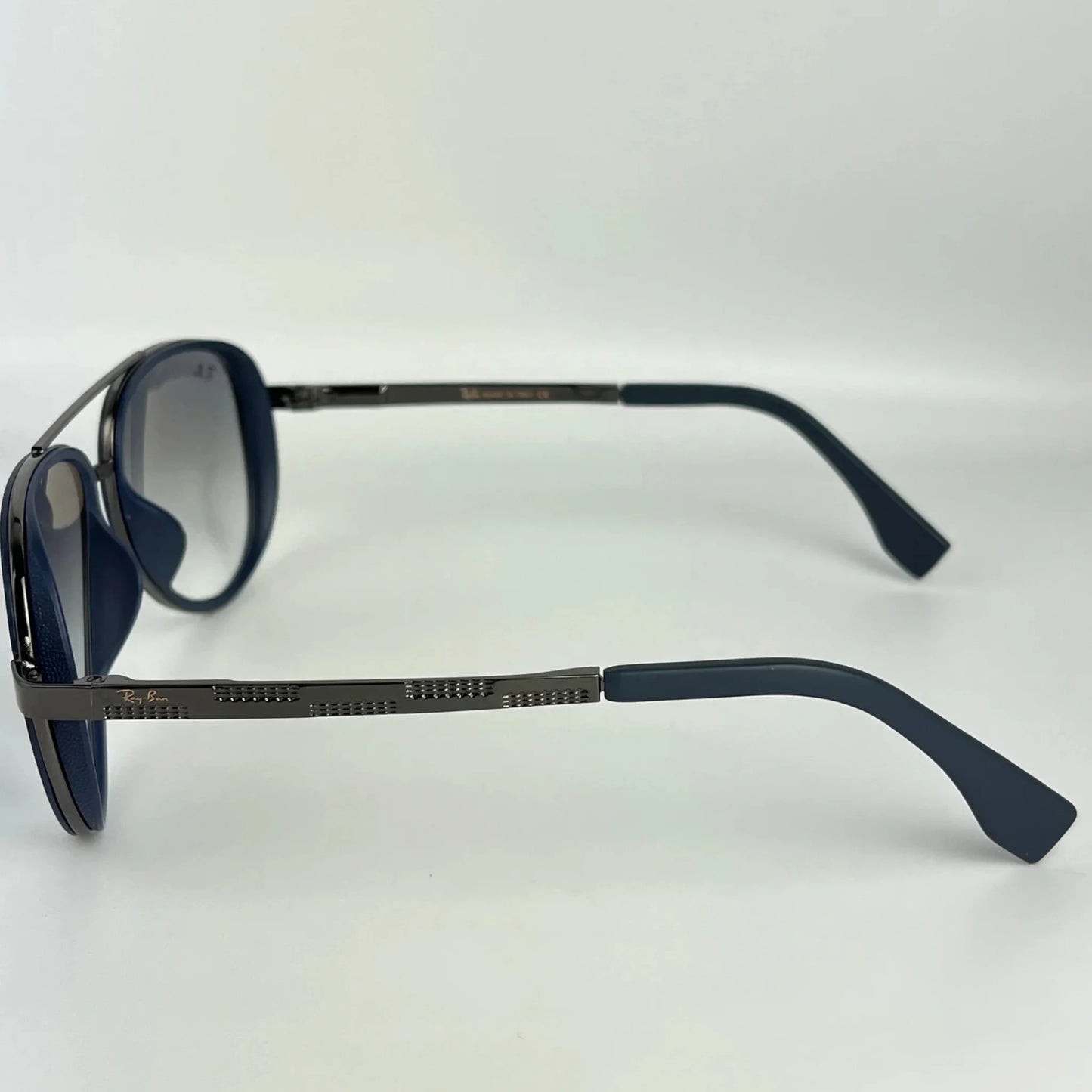Ray-Ban R40