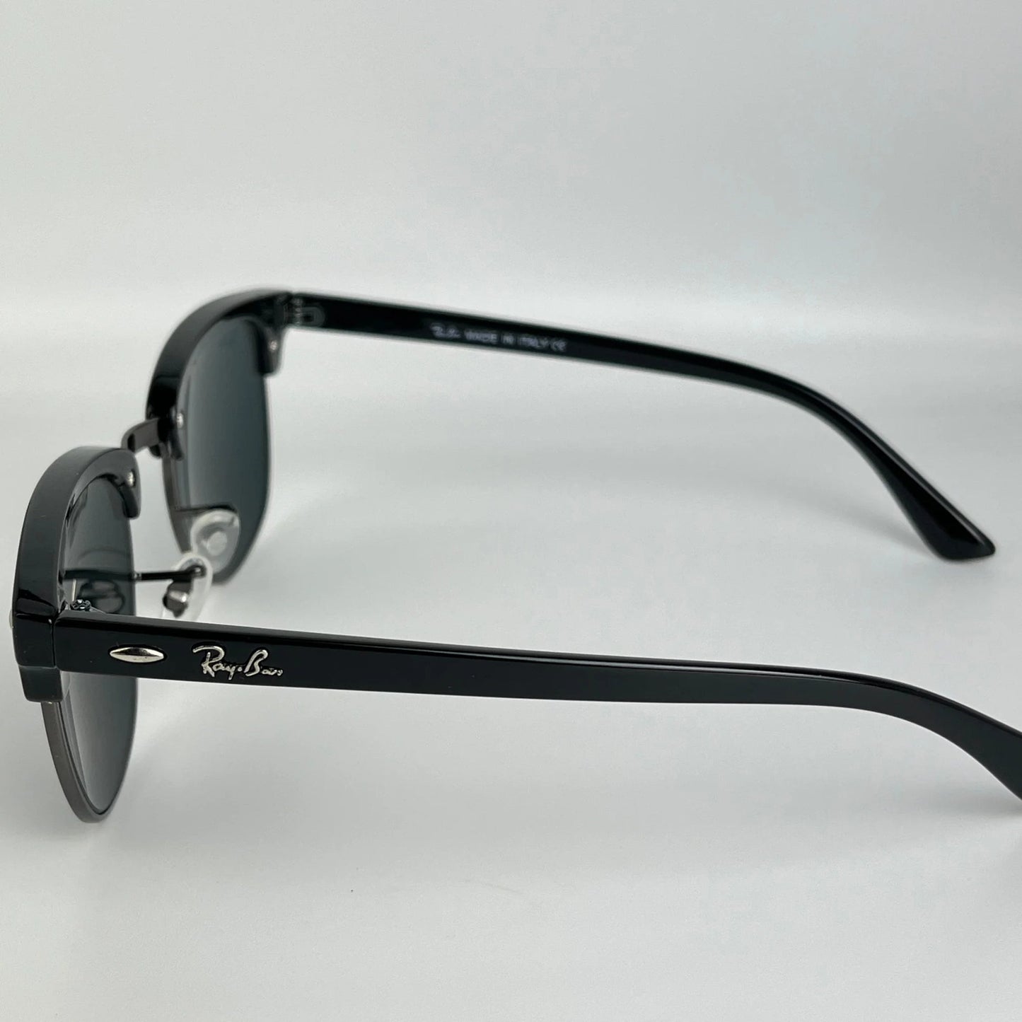 Ray-Ban R63