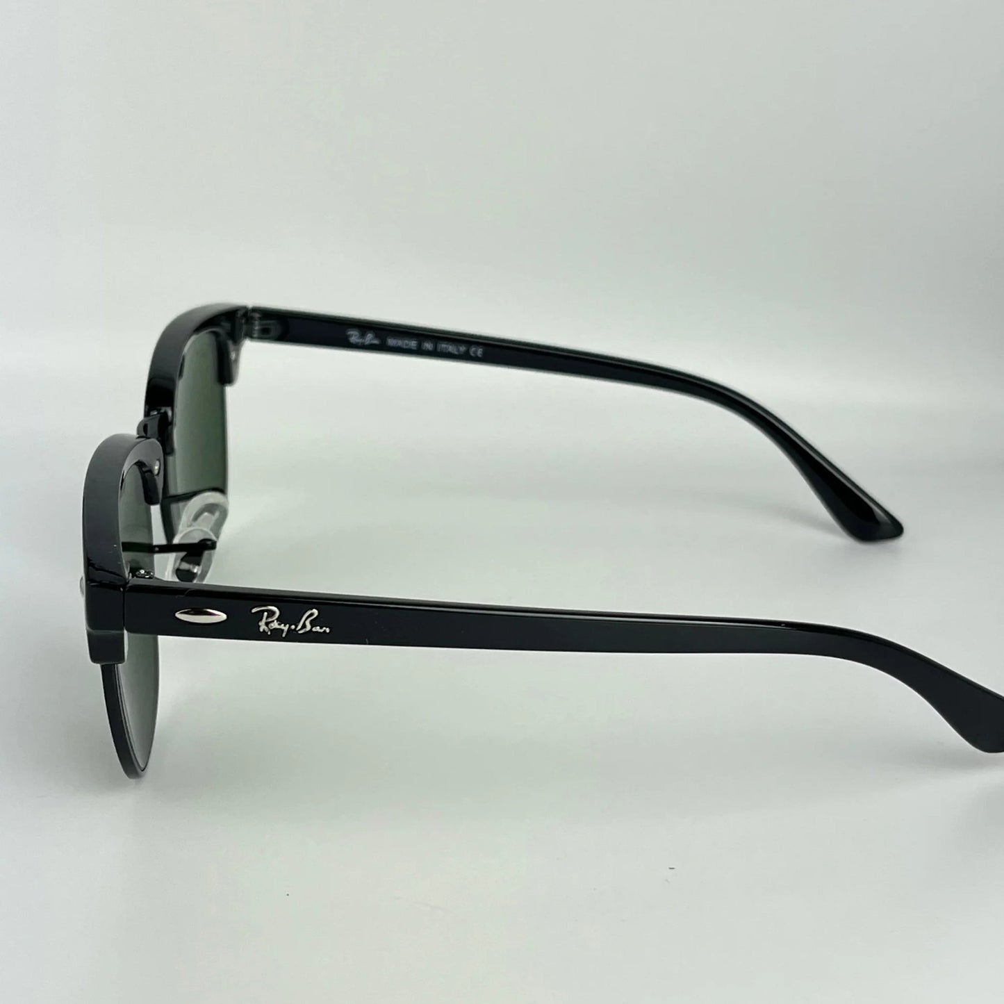 Ray-Ban R67