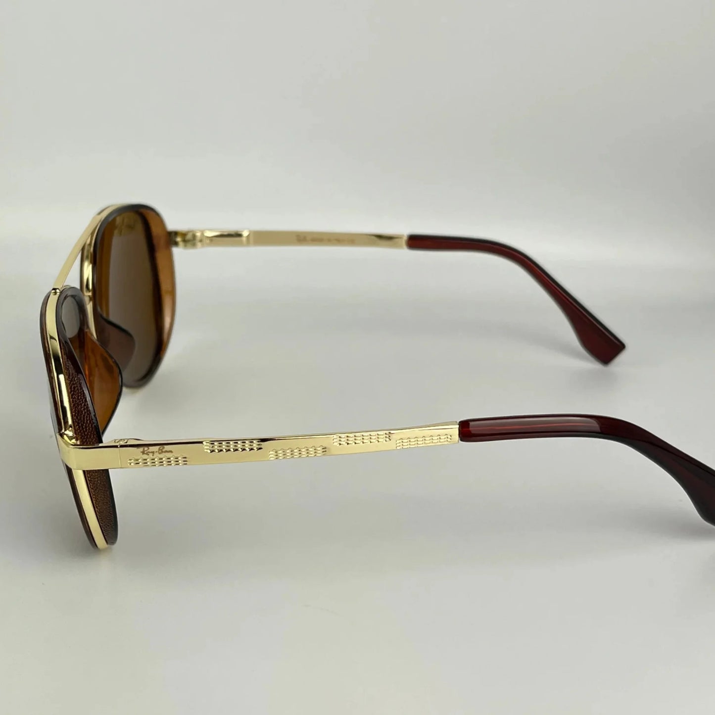 Ray-Ban R39