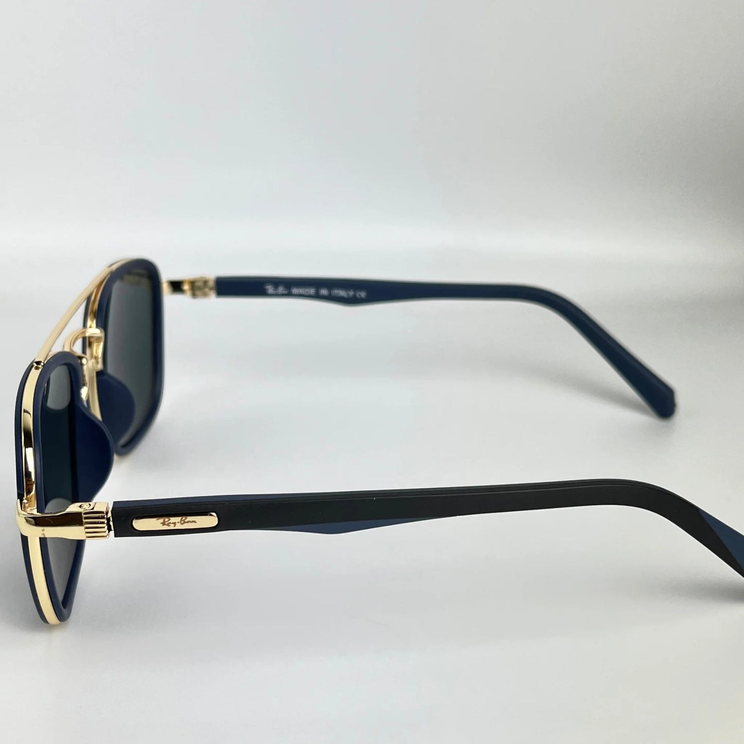 Ray-Ban R56