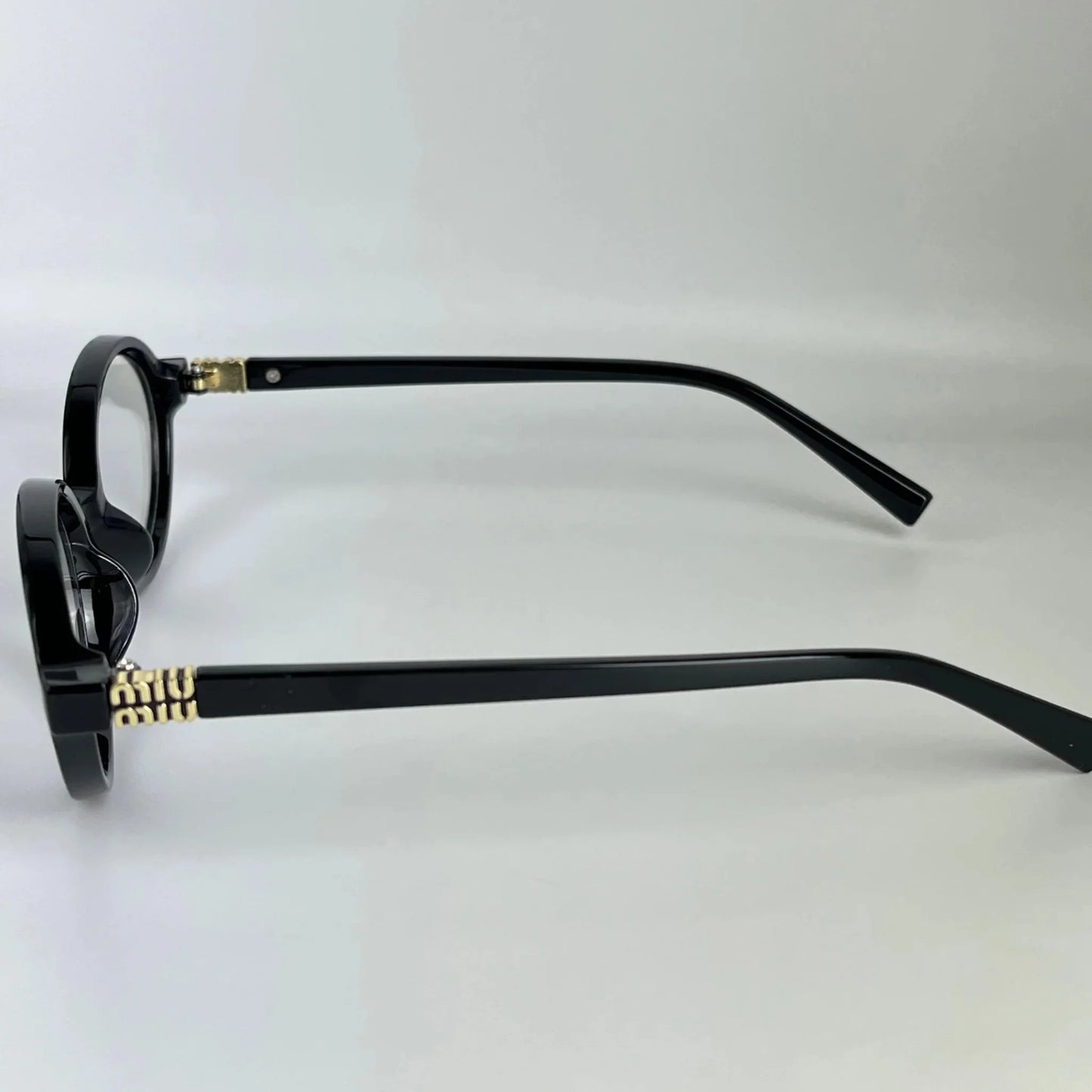 miu miu M09