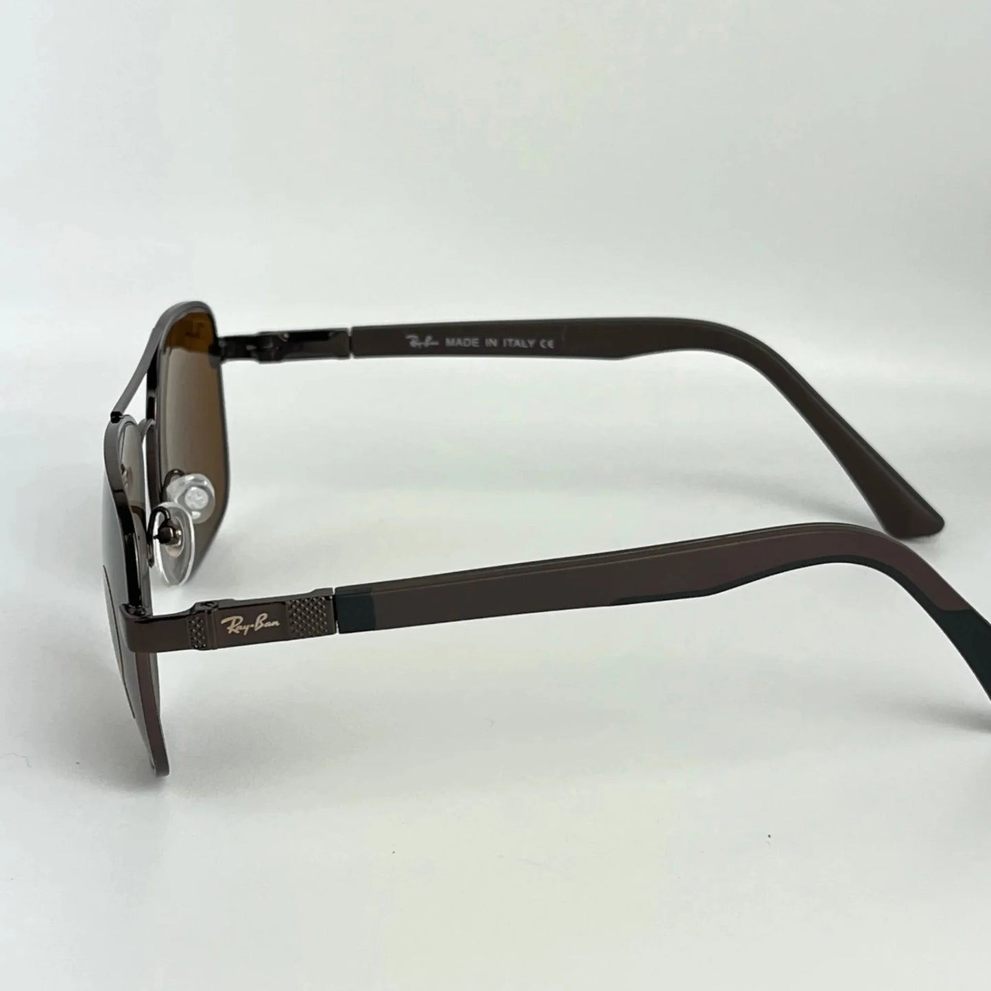 Ray-Ban R07