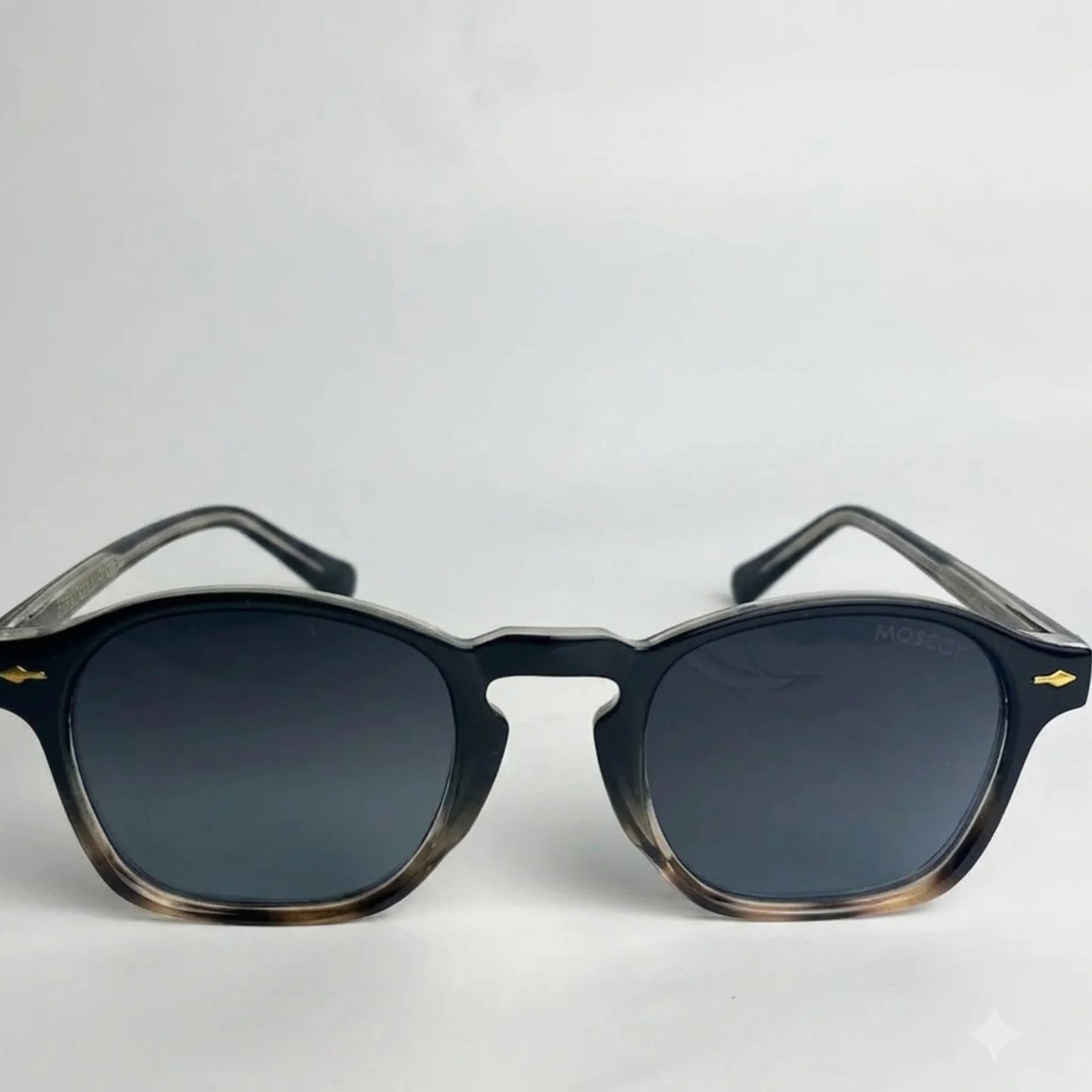 Moscot M143