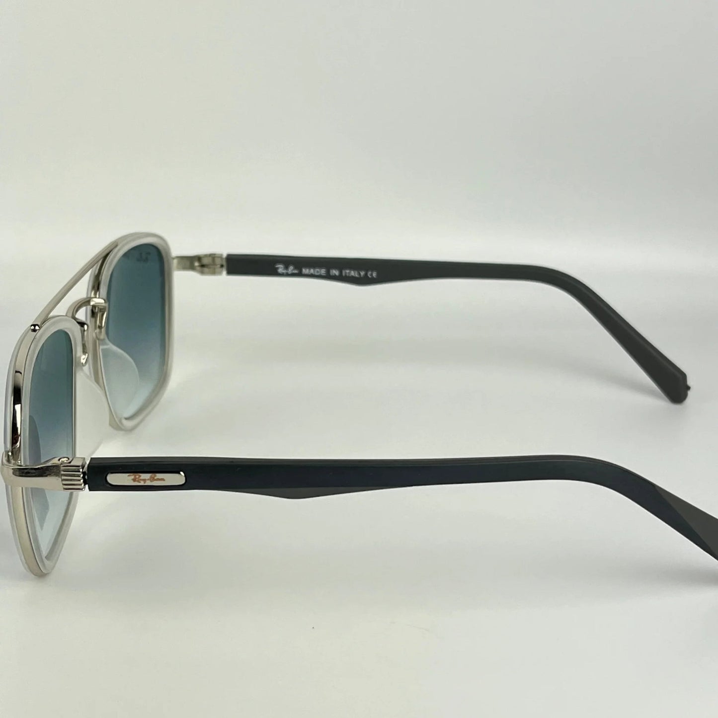 Ray-Ban R55