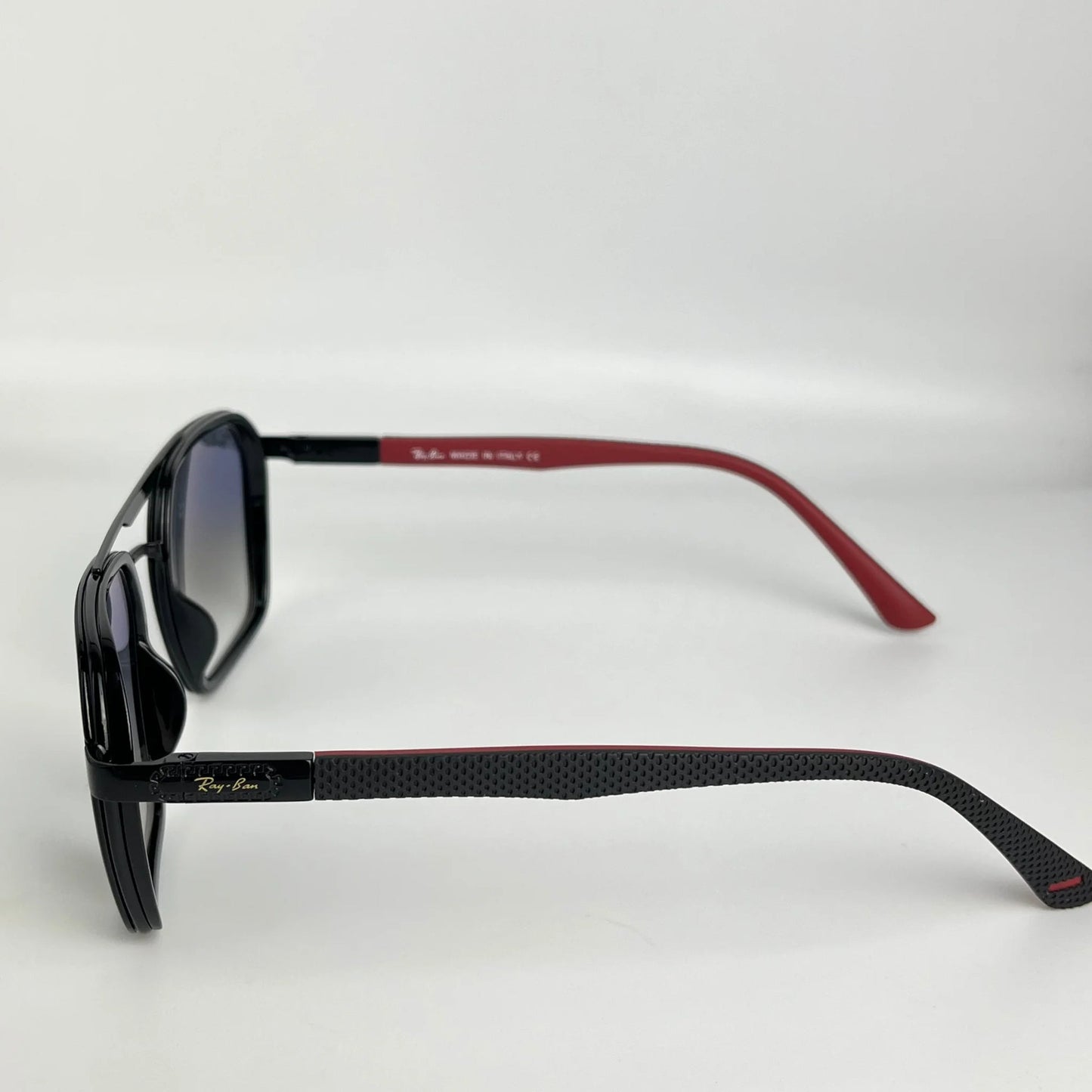 Ray-Ban R44